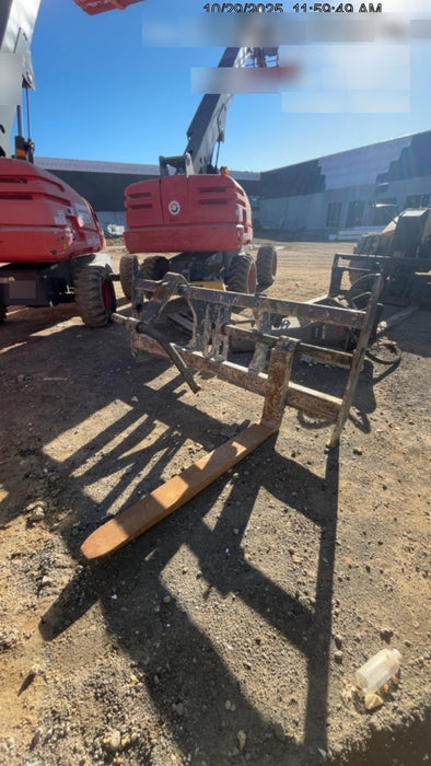 2024 PALADIN 96" Forks