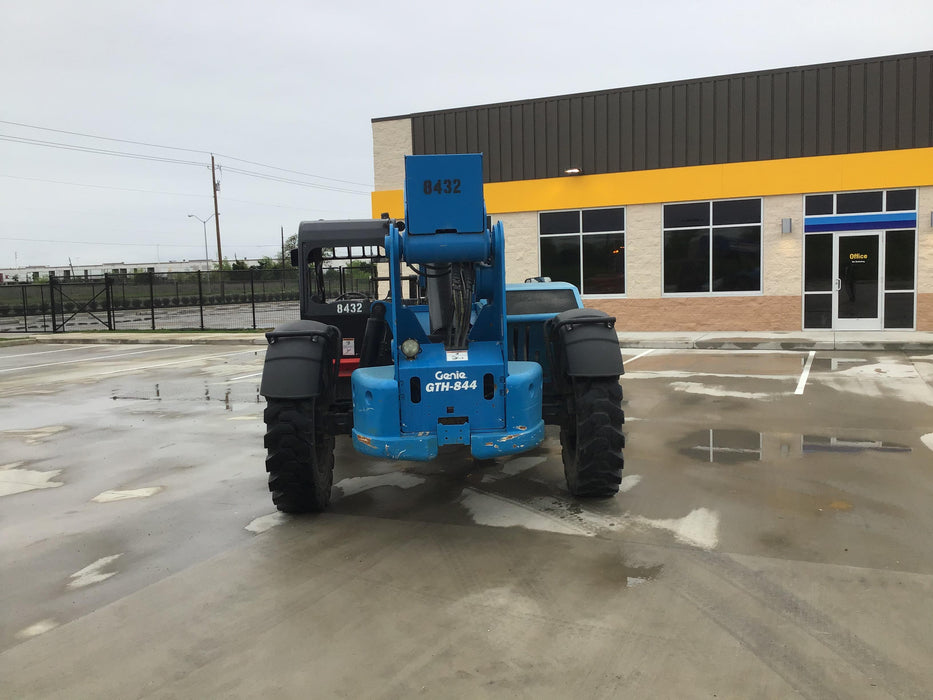 2018 GENIE GTH-844