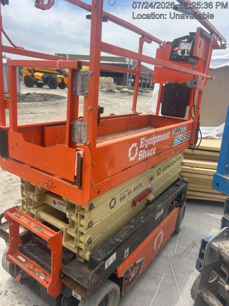 2023 JLG ES1932