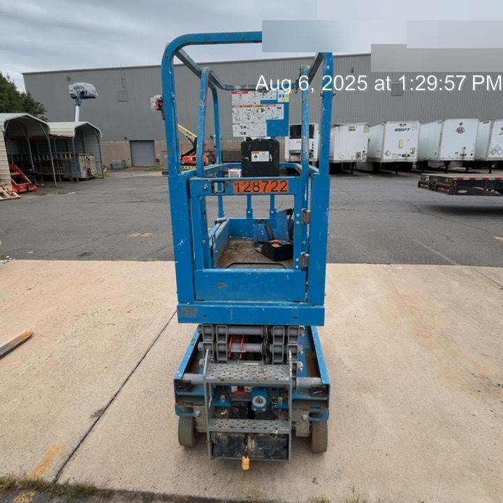 2021 GENIE GS-1330m