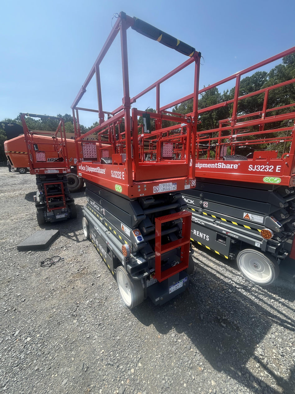 2026 SKYJACK SJ3232E