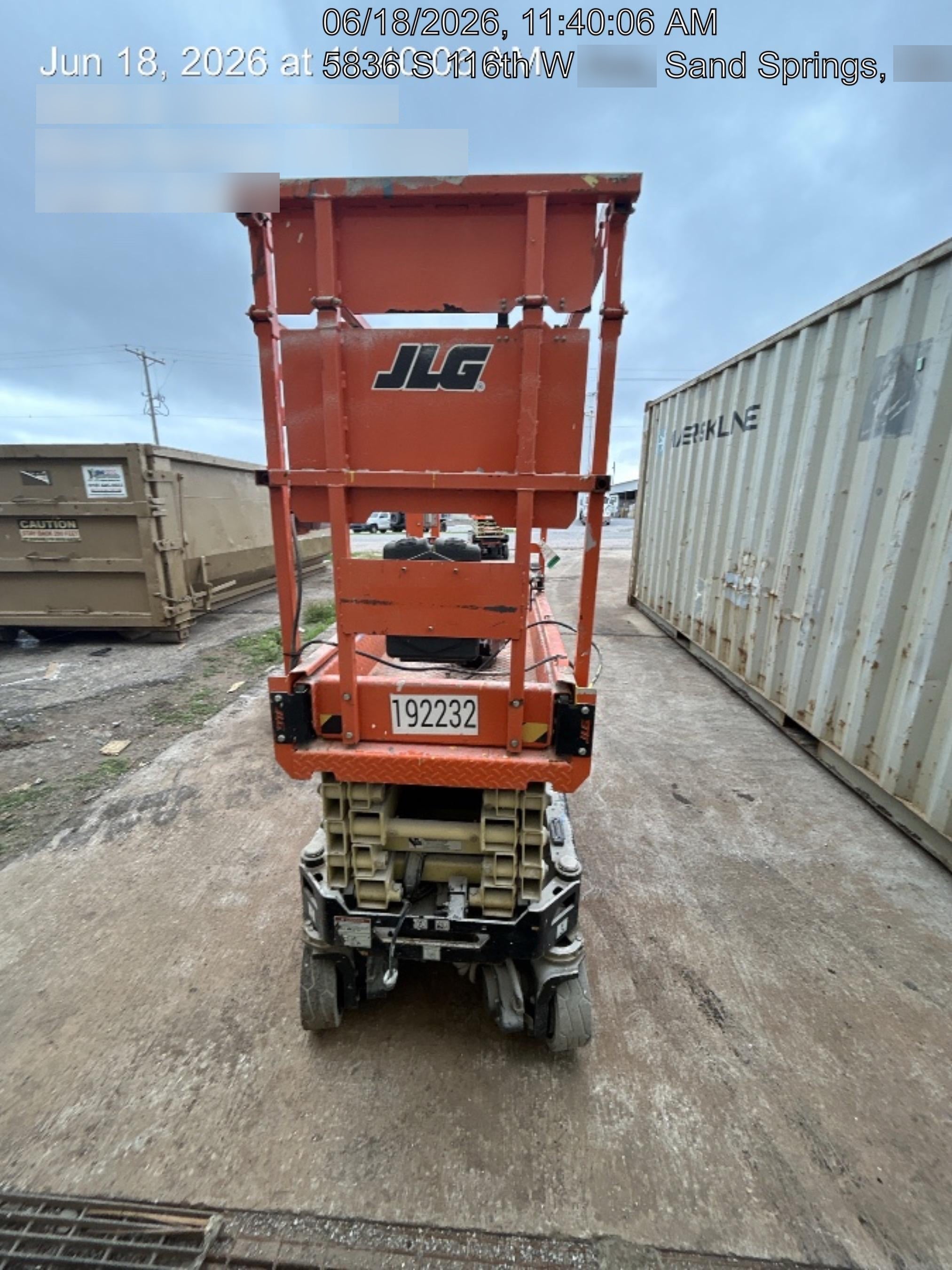 2021 JLG ES1932