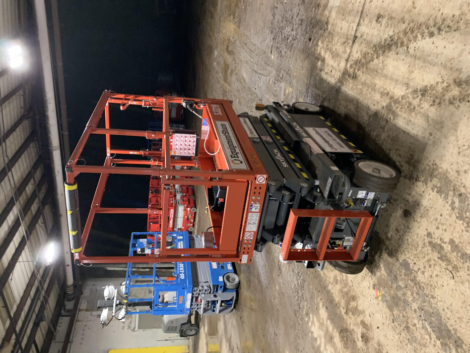 2020 Skyjack SJIII-3219 Solid NM Tires, Half height spring hinged entry gate, Dual Beacons, 800W Inverter