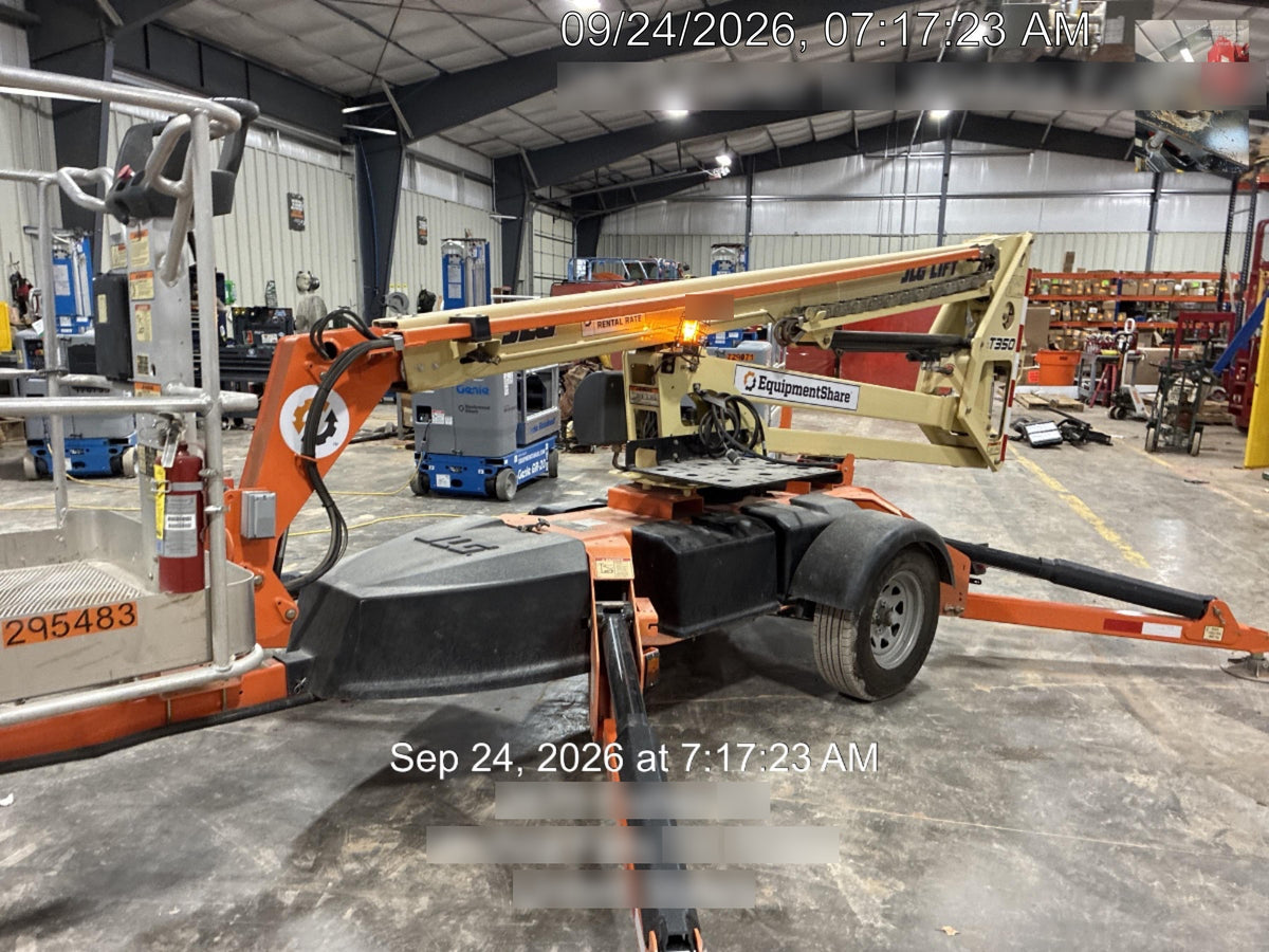 2023 JLG T350