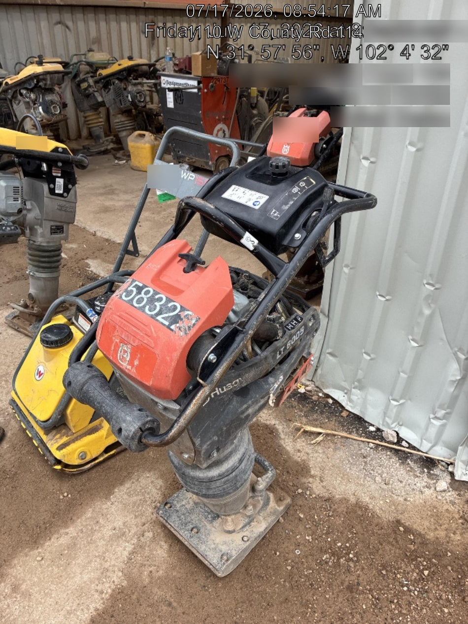 2025 HUSQVARNA LT6005
