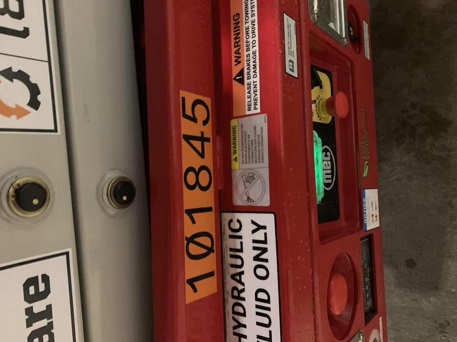 2020 MEC 1330SE Solid NM Tires, Steel Swing out Doors, LCS, Beacon, 900W Invertor