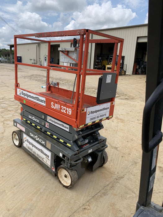 2019 Skyjack SJIII-3219 Standard Options, Trojan Batteries