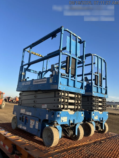2020 Genie GS-1930 Solid Non Marking Tires, Beacon, Folding rails with half height swing gate, 800W Inverter