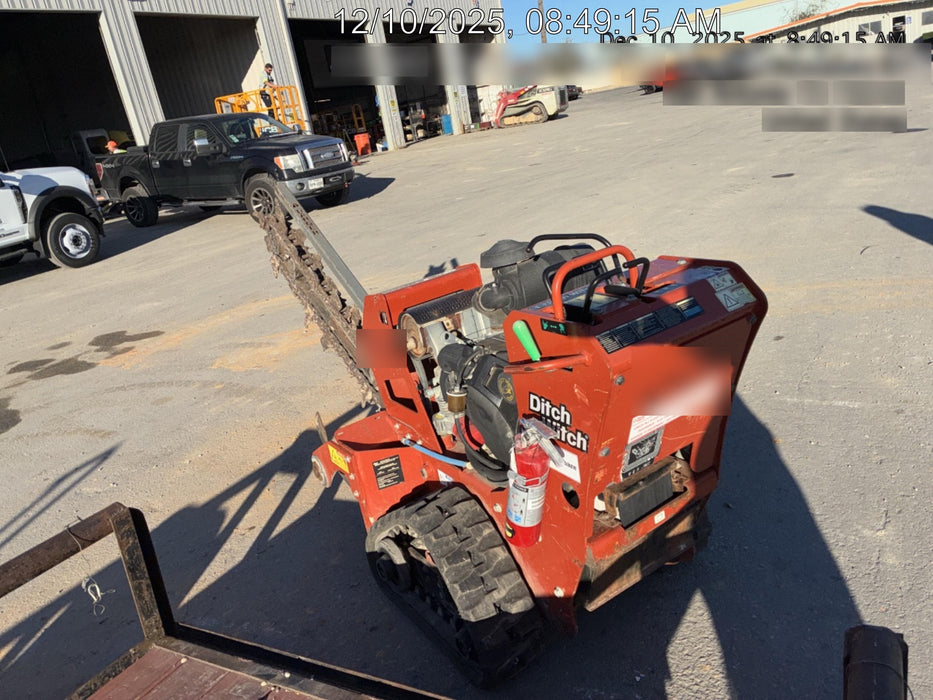 2020 DITCH WITCH C24XA