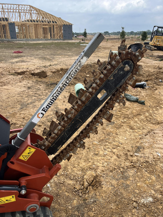 2023 DITCH WITCH C24XA