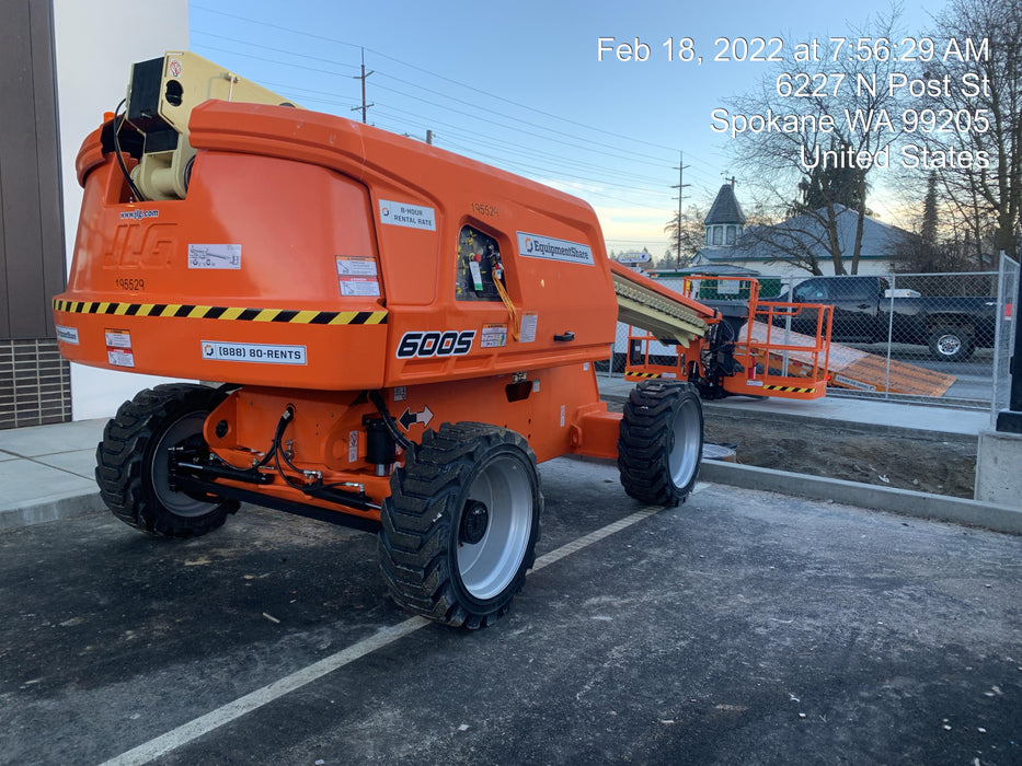 2021 JLG 600S
