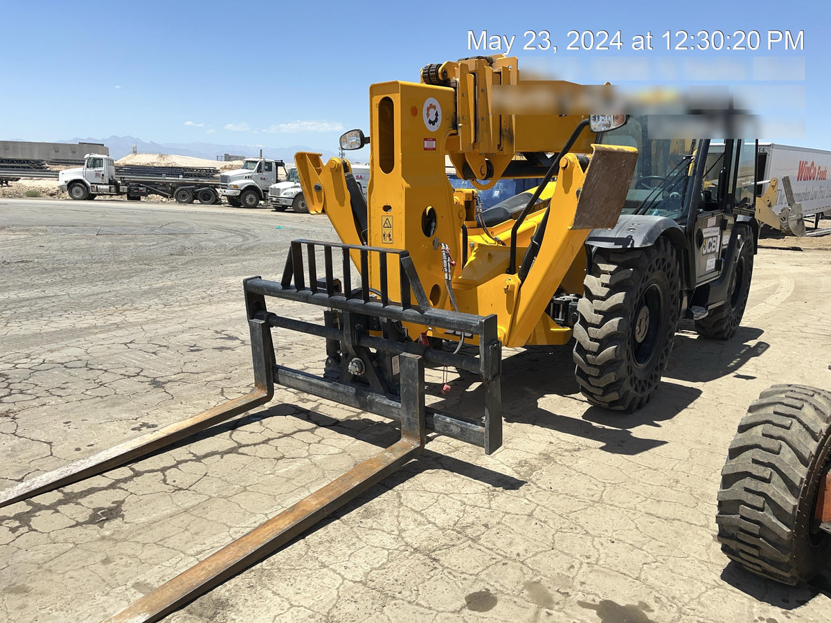 2023 JCB 514-56