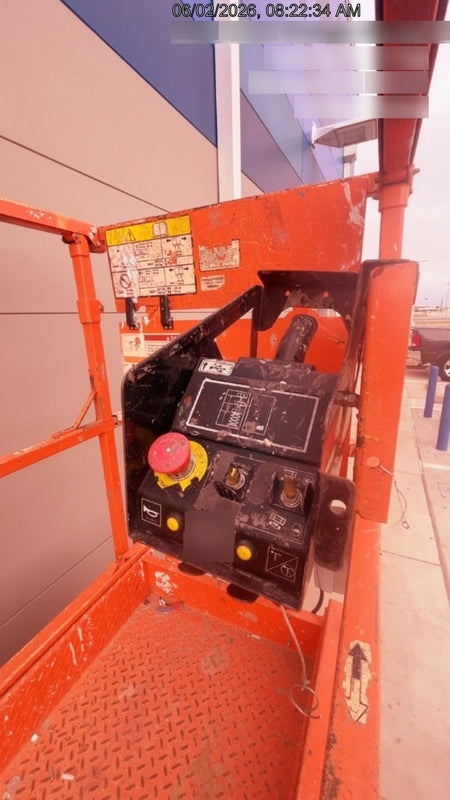 2021 JLG ES1932