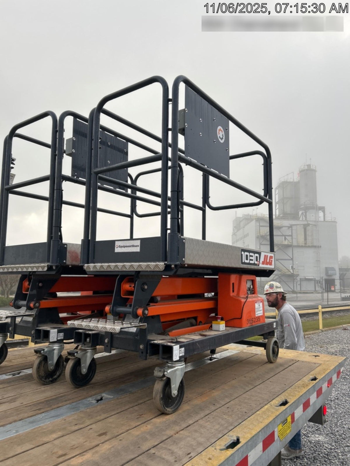 2023 JLG 1030P