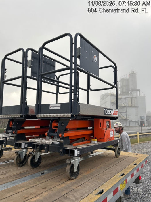 2023 JLG 1030P