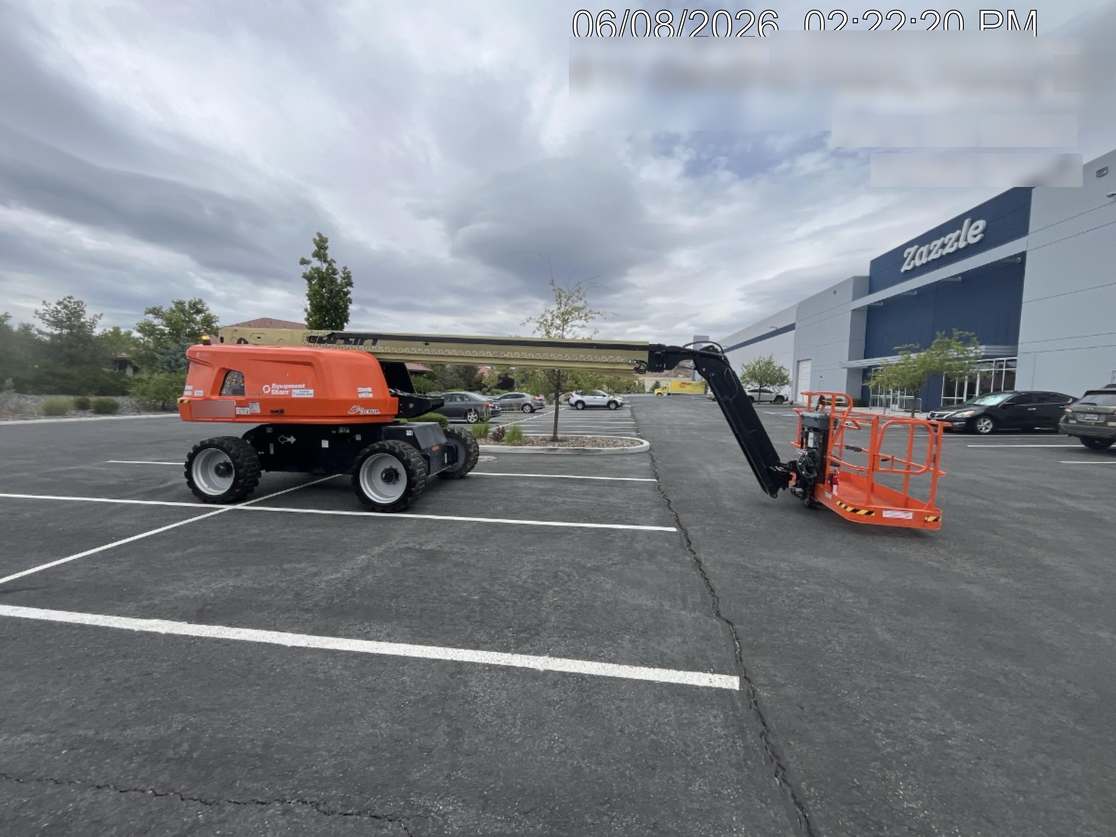 2025 JLG 660SJ
