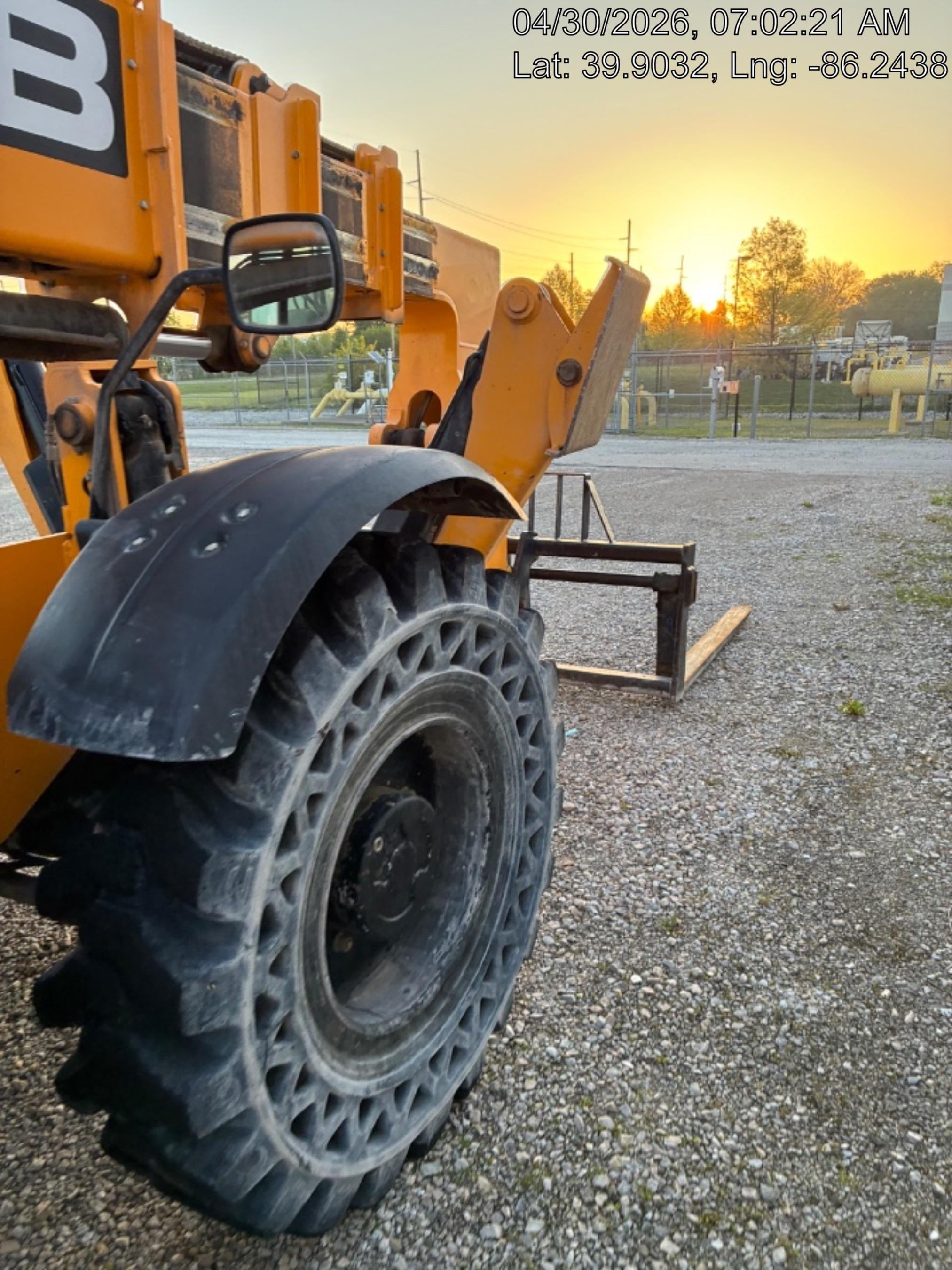 2021 JCB 510-56