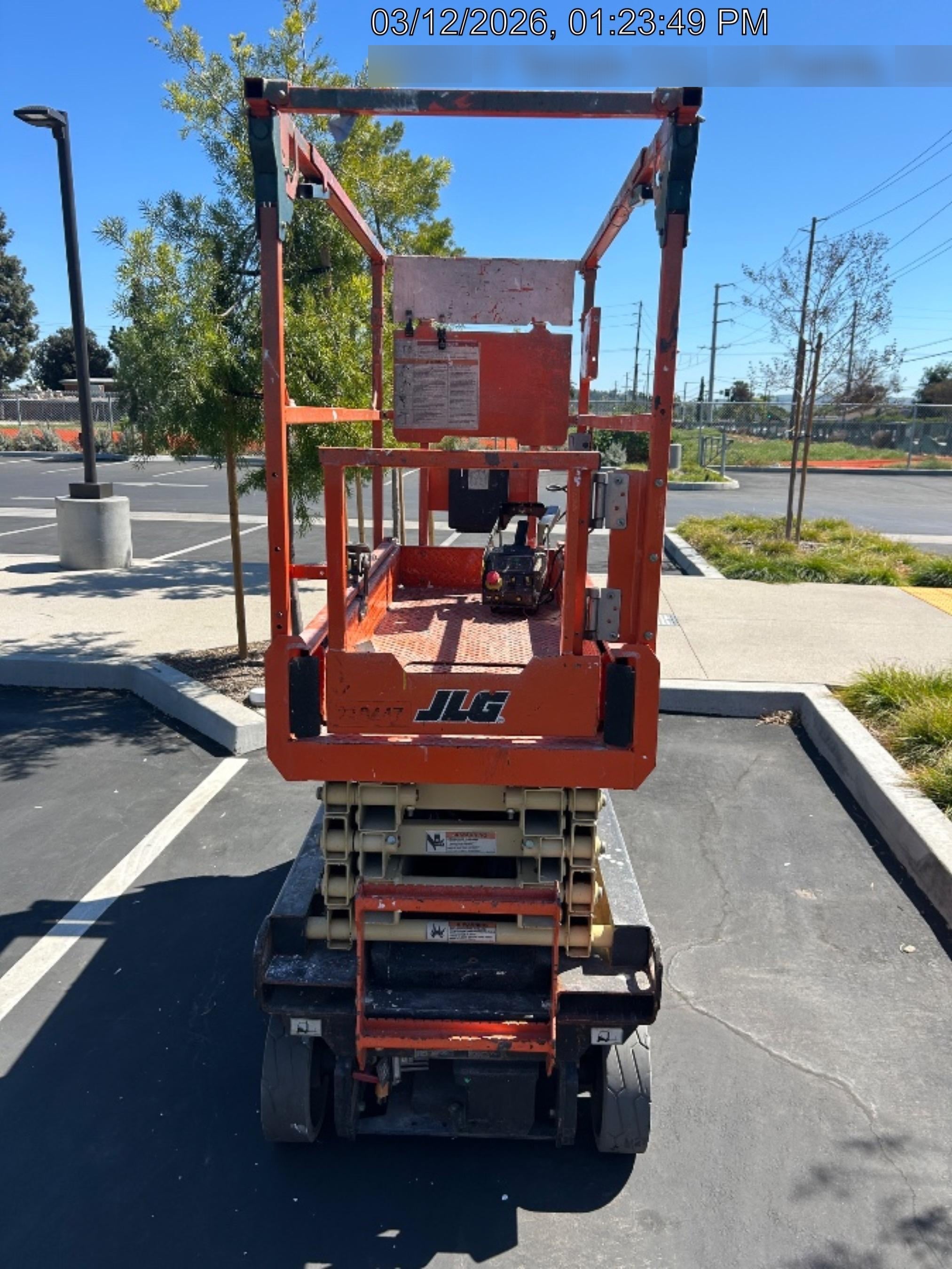 2022 JLG ES1932