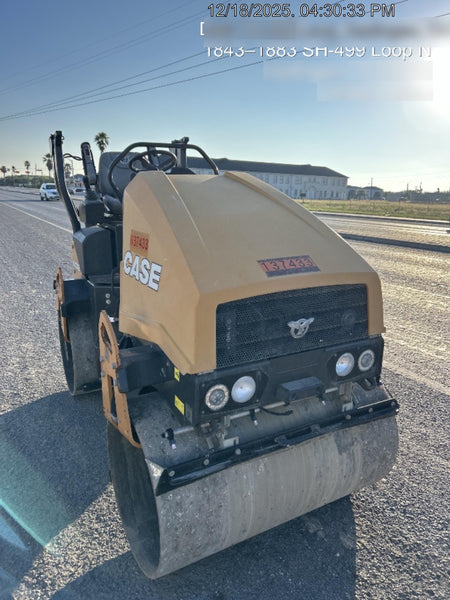 2021 CASE DV26E