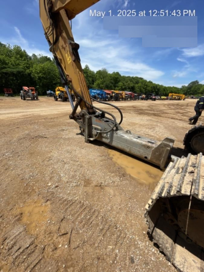 2020 EPIROC EC165T