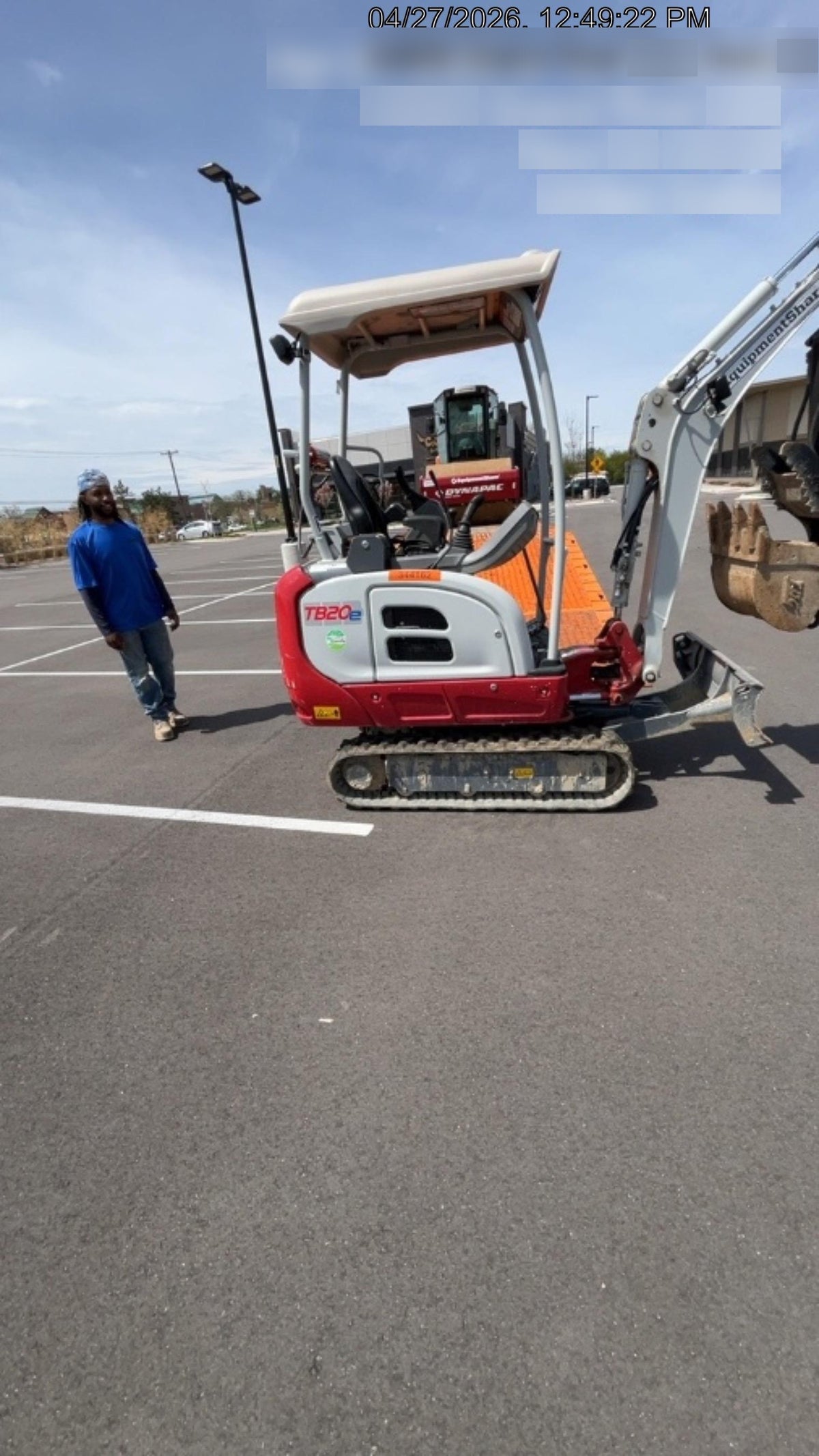 2023 TAKEUCHI TB20e