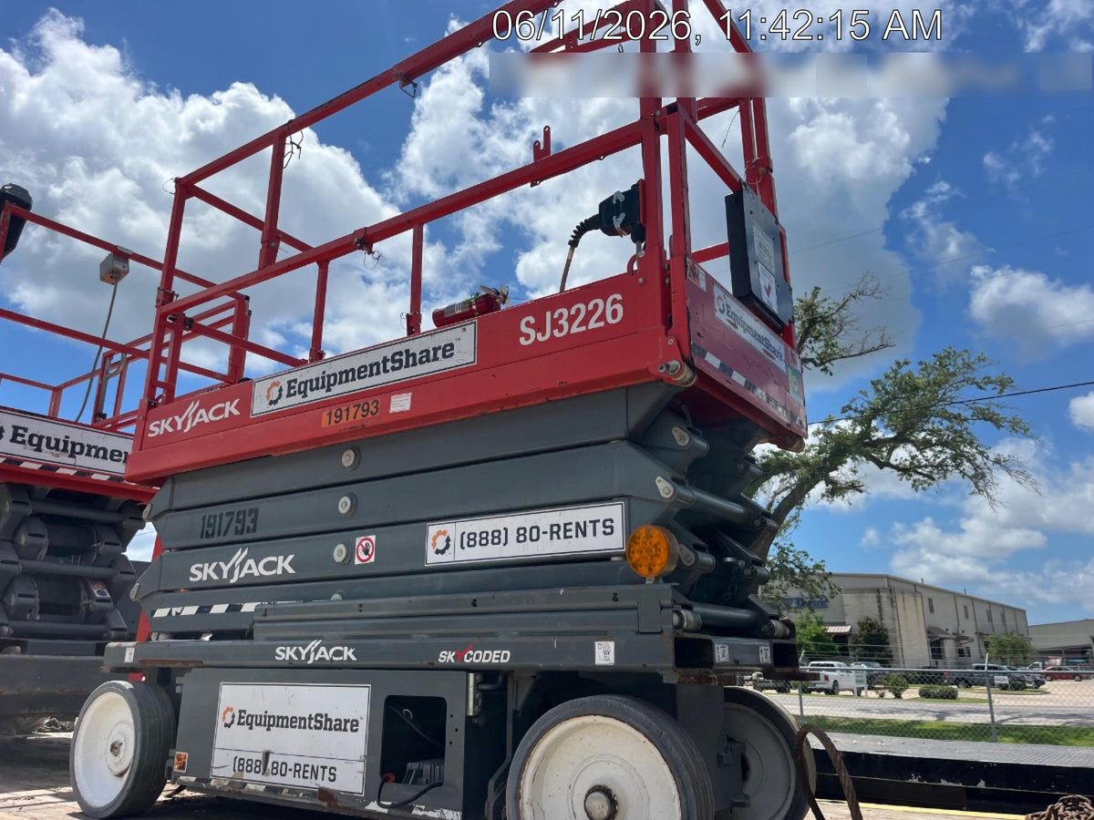 2021 SKYJACK SJ3226