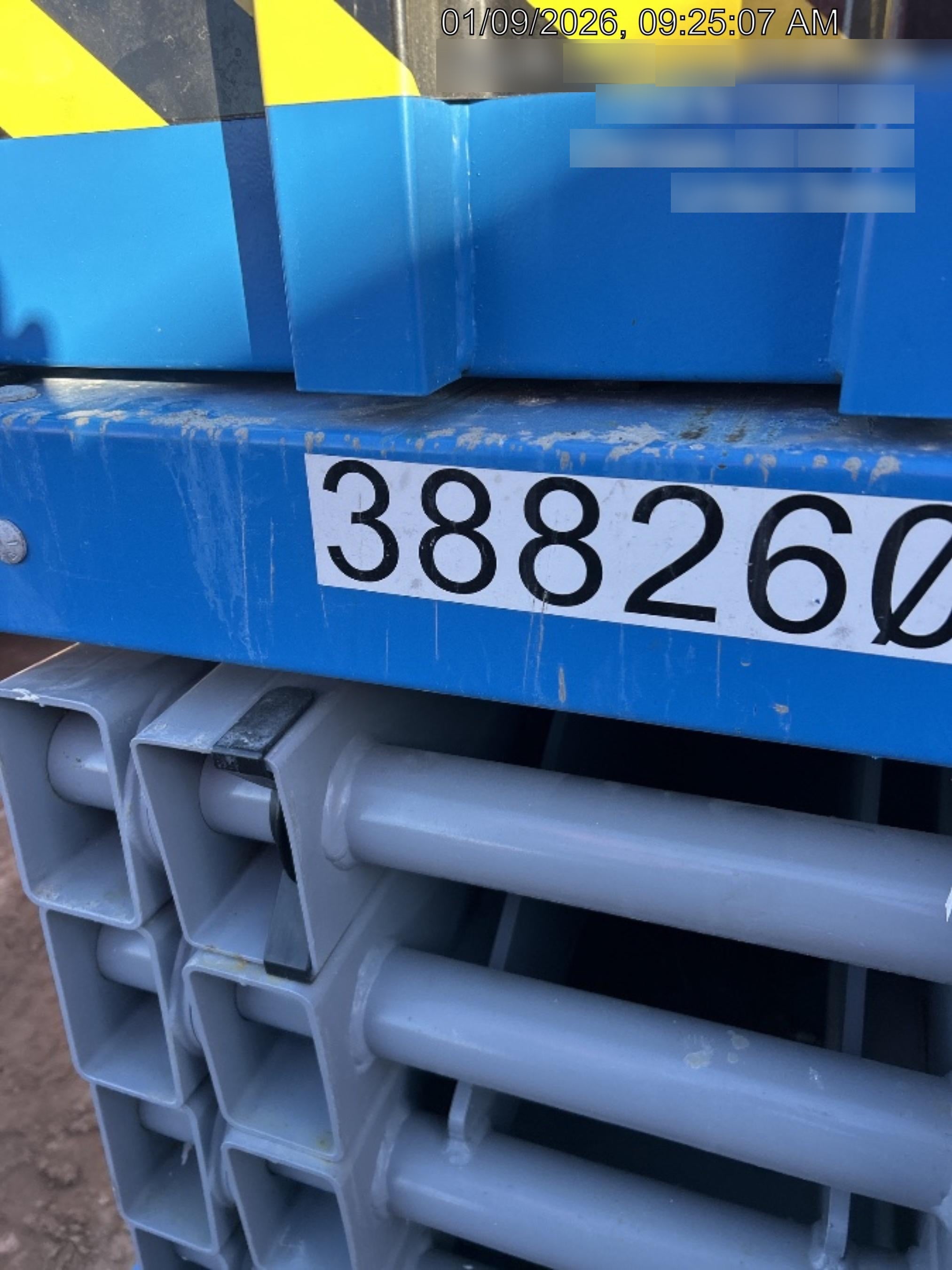 2024 GENIE GS-3232