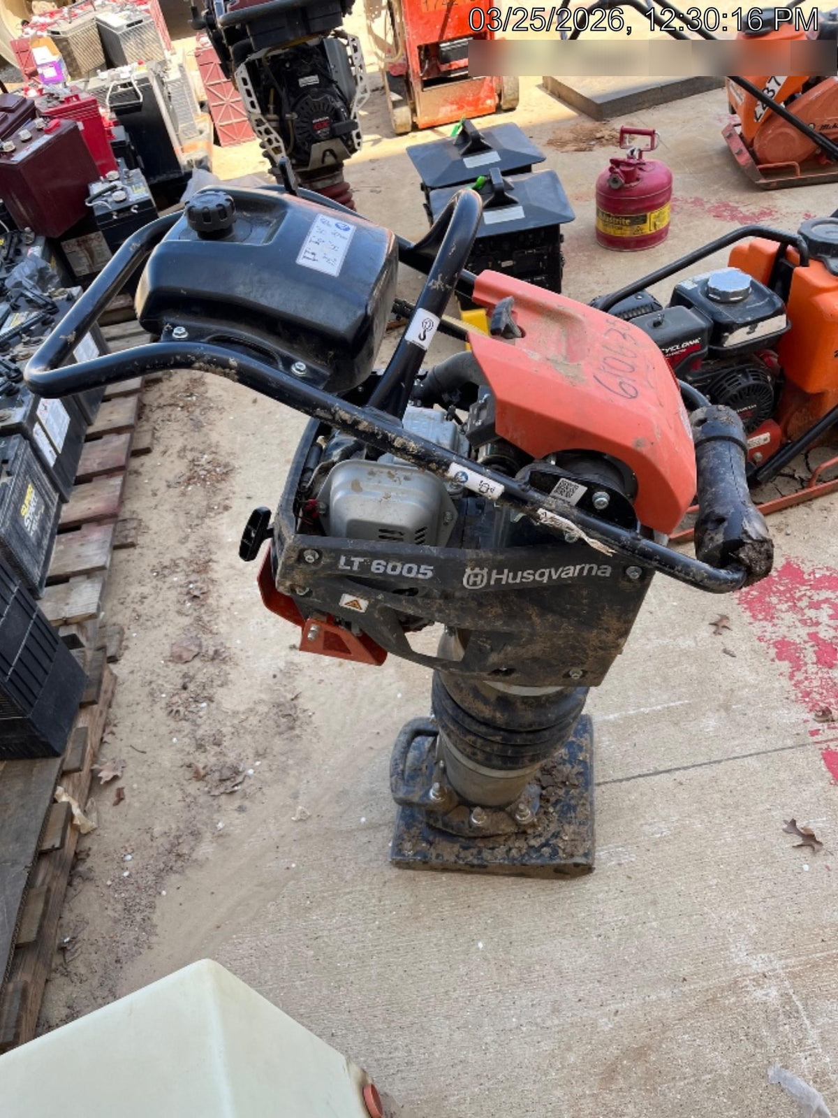 2025 HUSQVARNA LT6005