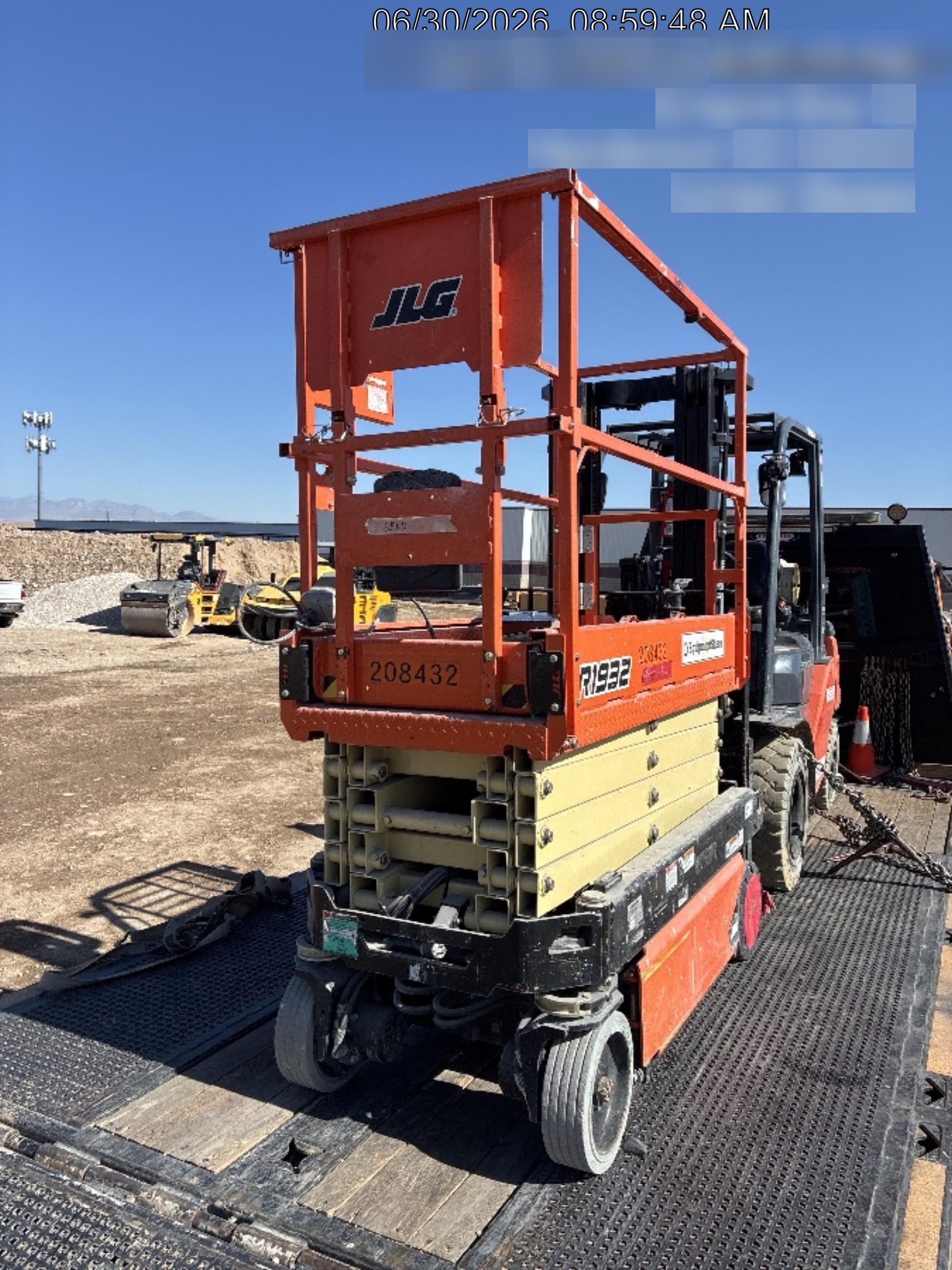 2022 JLG R1932