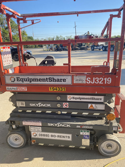 2021 SKYJACK SJ3219