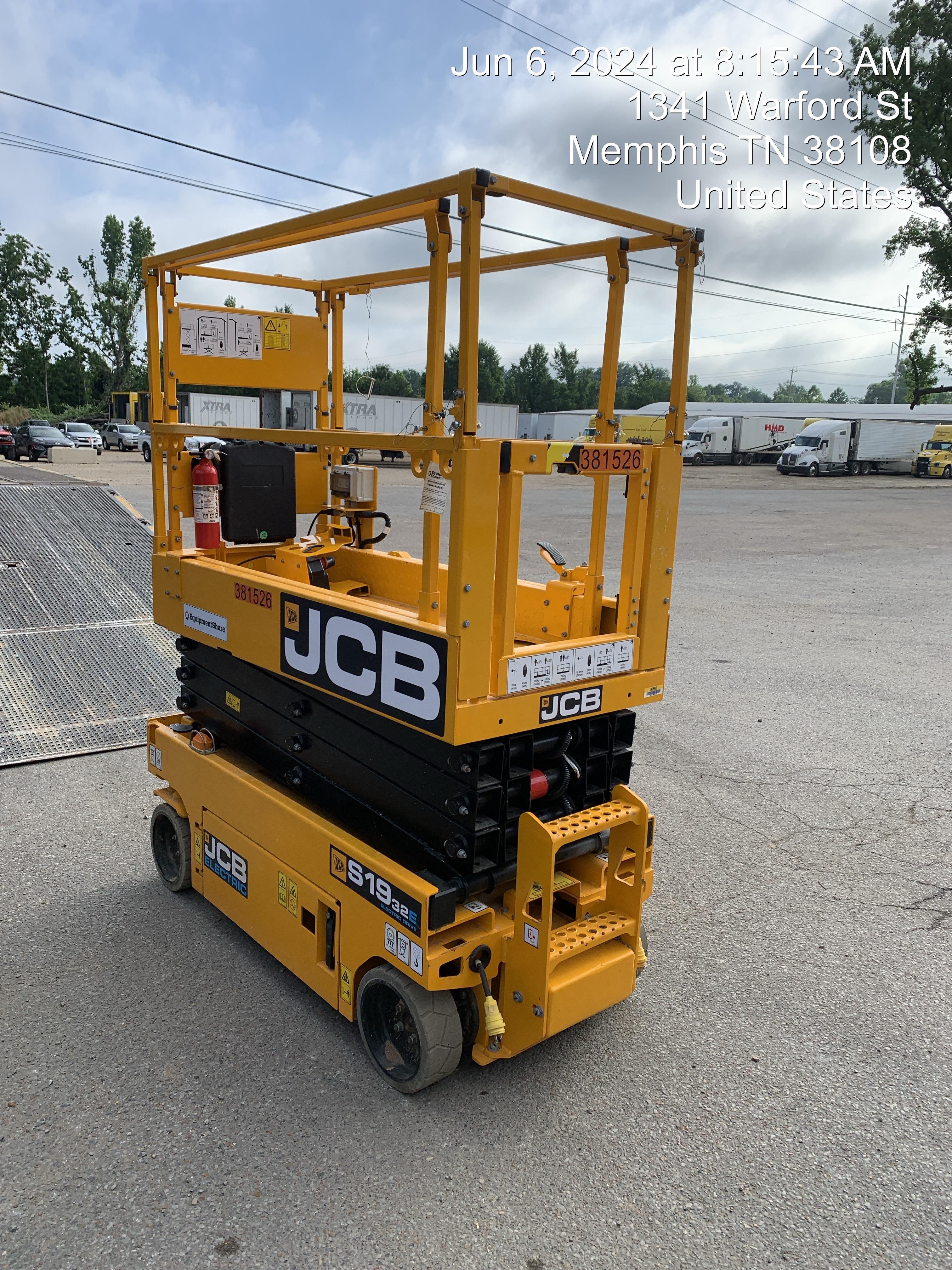 2024 JCB S1932E