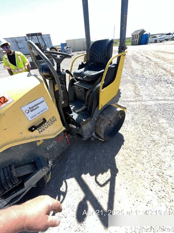 2019 WACKER NEUSON RD18