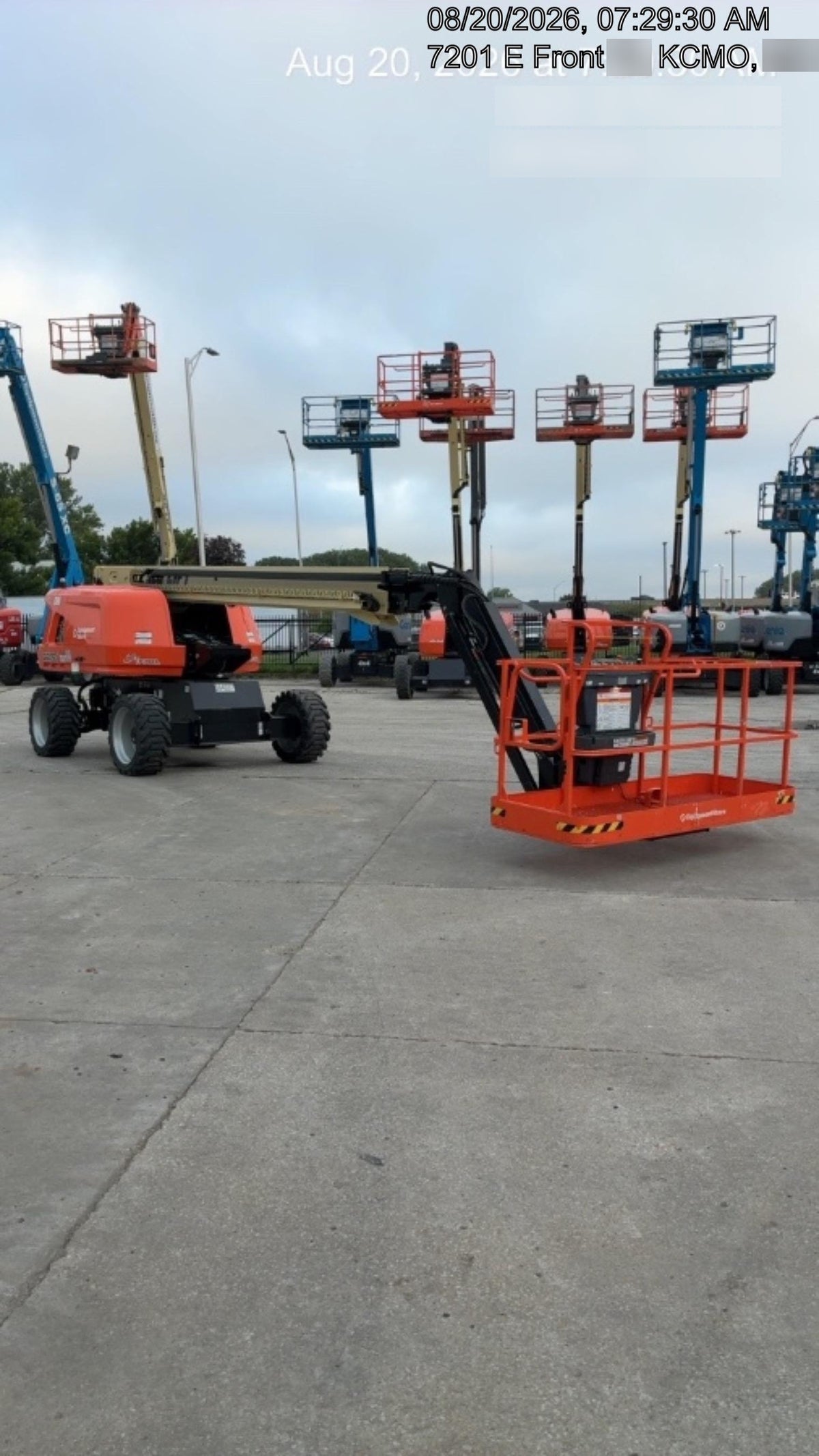 2025 JLG 660SJ