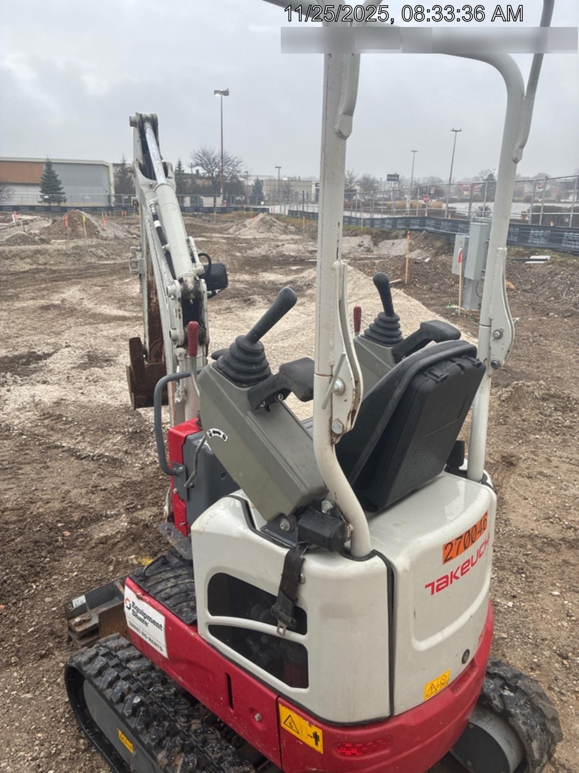 2022 TAKEUCHI TB210R
