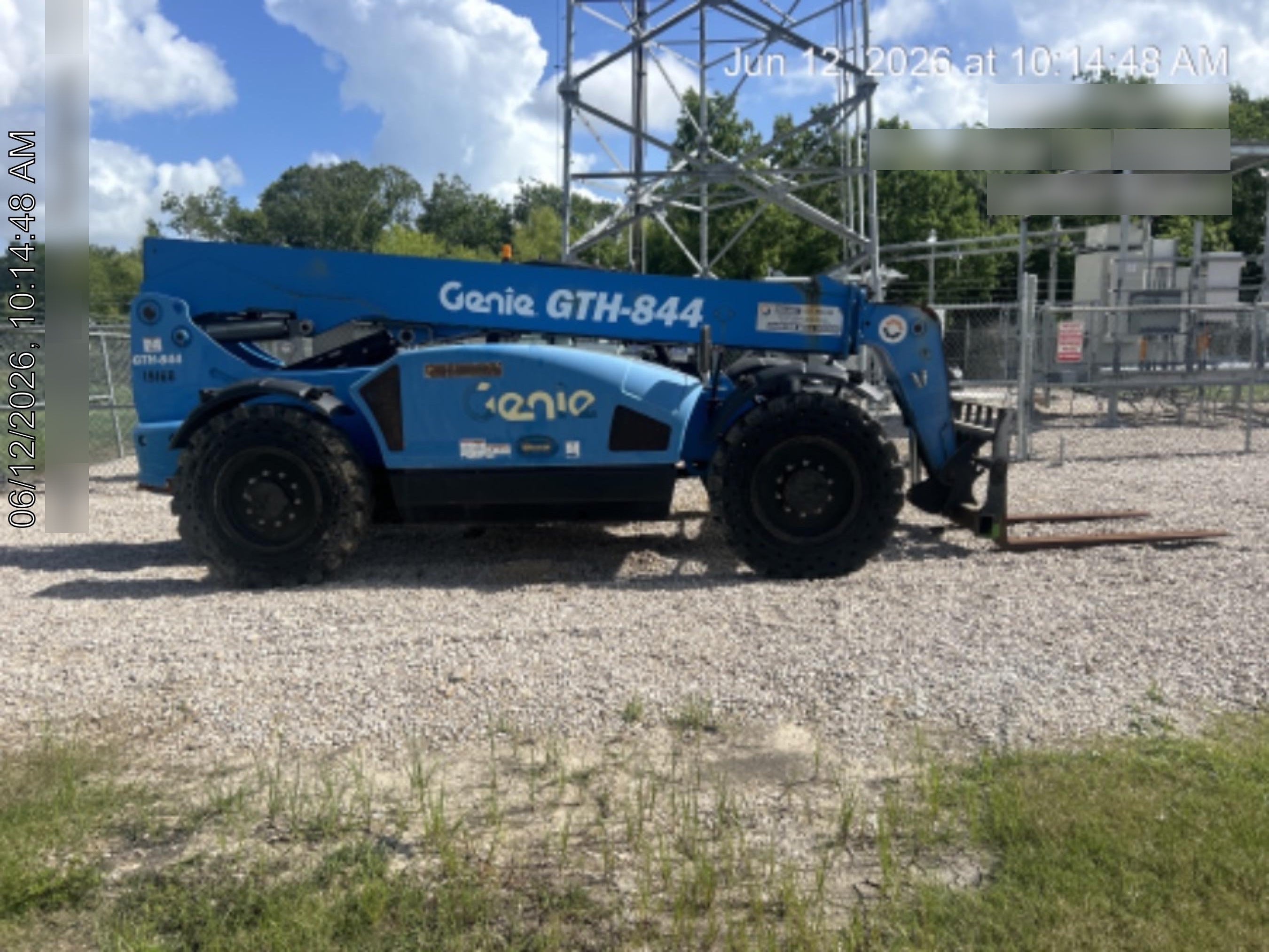 2018 Genie GTH-844 Genie GTH-844 w/Enclosed Cab w/HVAC, Work Lights, Solid Tires, Beacon, 60" Carriage and Forks