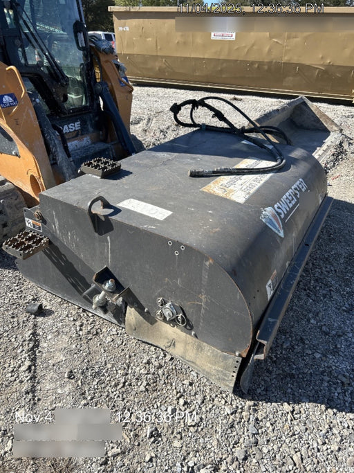 2019 PALADIN Sweepster SB72