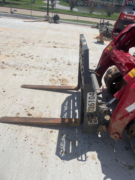 2022 PALADIN 48" Pallet Forks - Paladin
