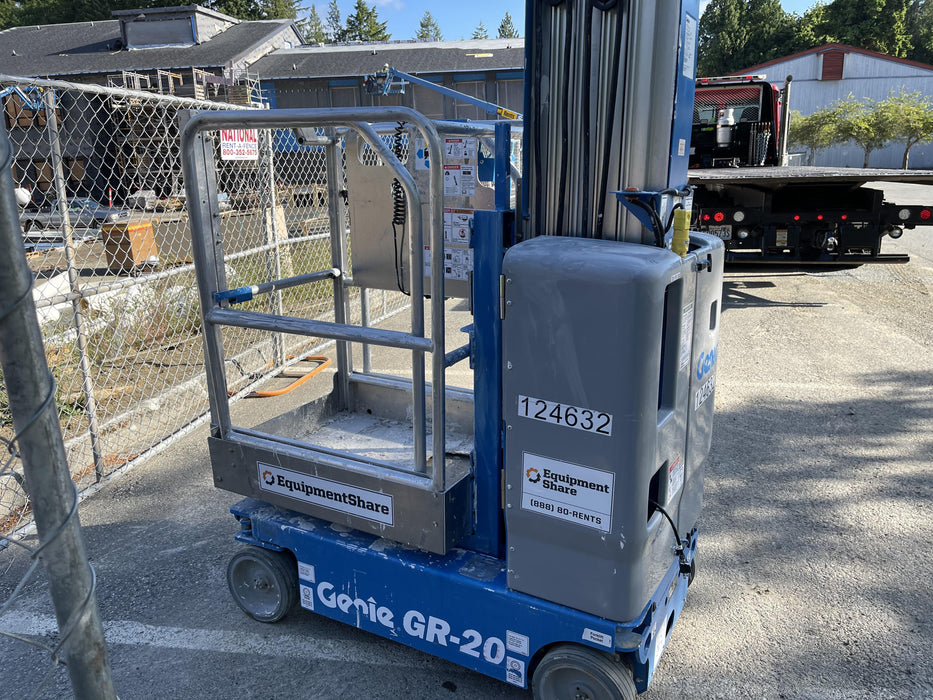 2020 GENIE GR-20