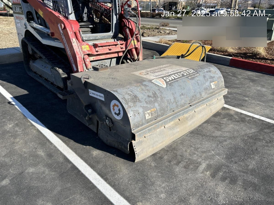 2019 PALADIN Sweepster SB72