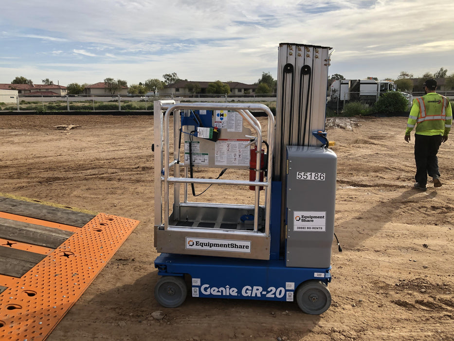 2019 GENIE GR-20