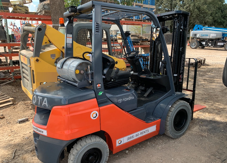 2022 TOYOTA 50-8FGU25