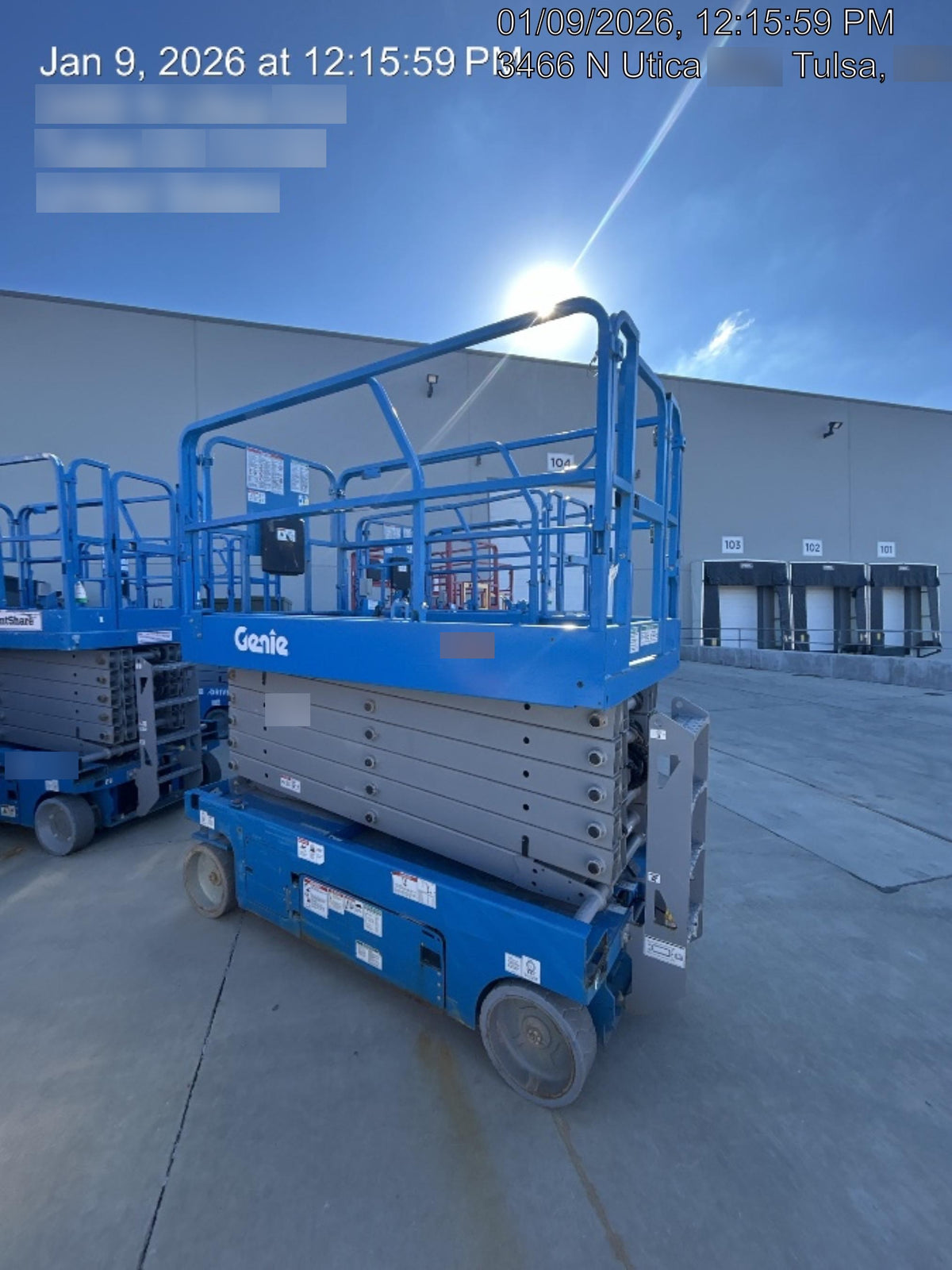 2019 Genie GS-4047 Folding rails with half height swing gate