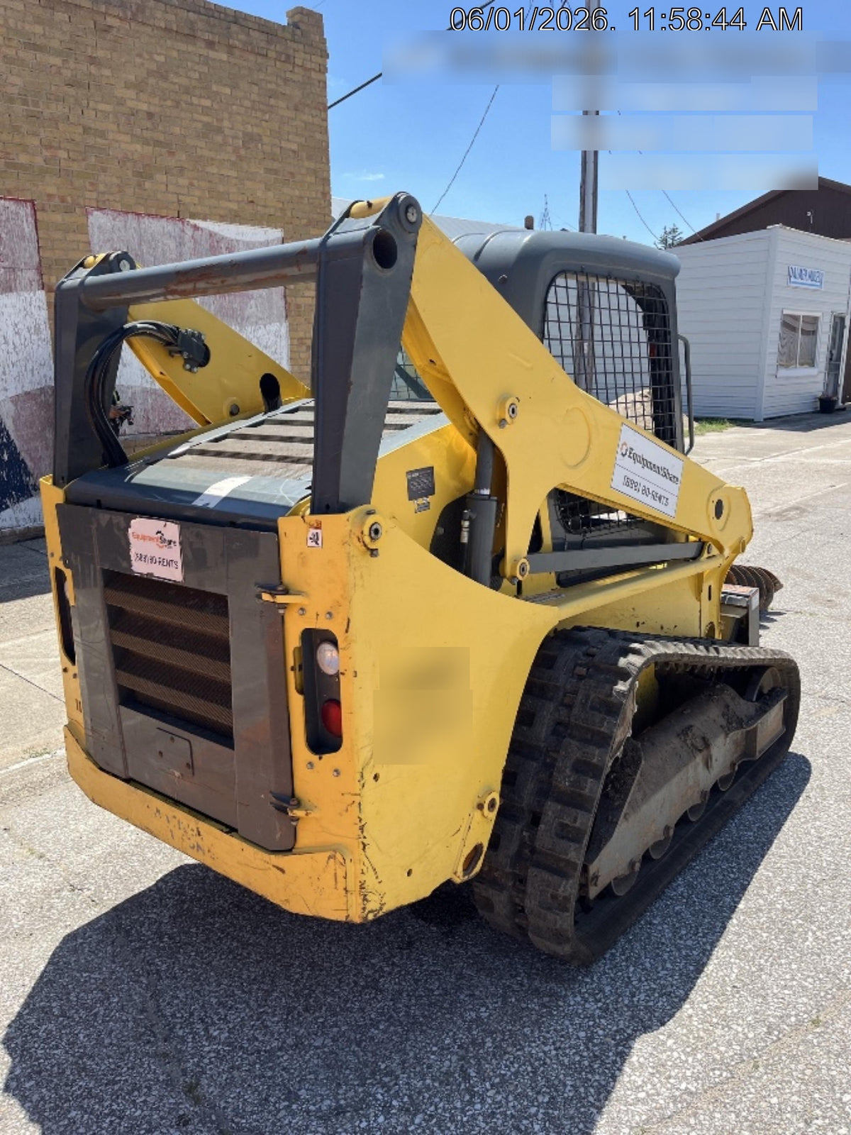 2018 Wacker Neuson ST31 ST31 8k Tracked Skid Loader, Canopy, 2 speed, Bucket Leveling , Selectable EH Controls, Variable speed fan, Cyclonic precleaner, 75" Bucket LP w/ smooth bolt on edge