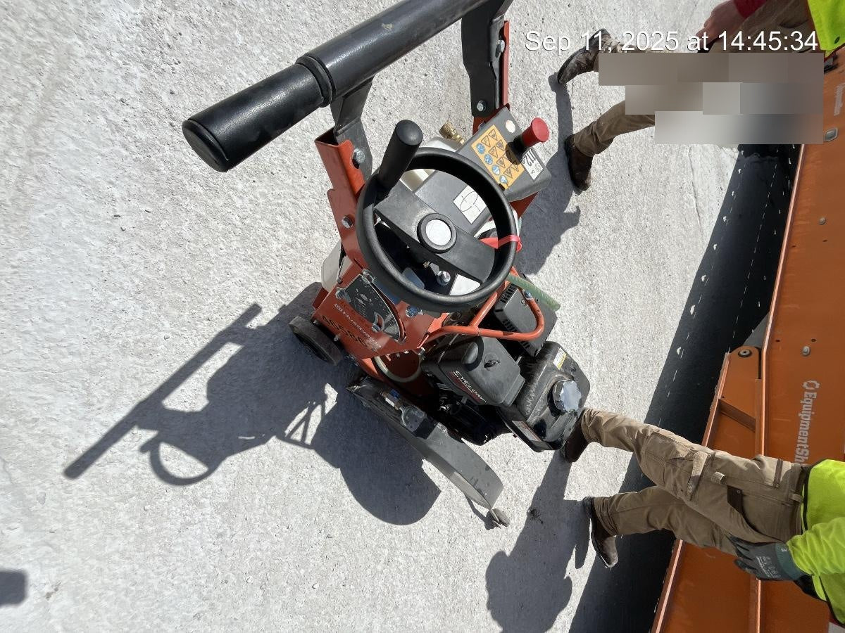 2024 HUSQVARNA FS 400 LV