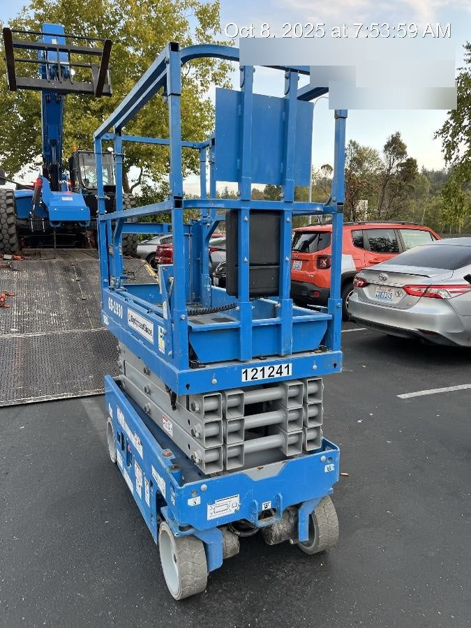 2020 Genie GS-1930 Solid Non Marking Tires, Beacon, Folding rails with half height swing gate, Telematics