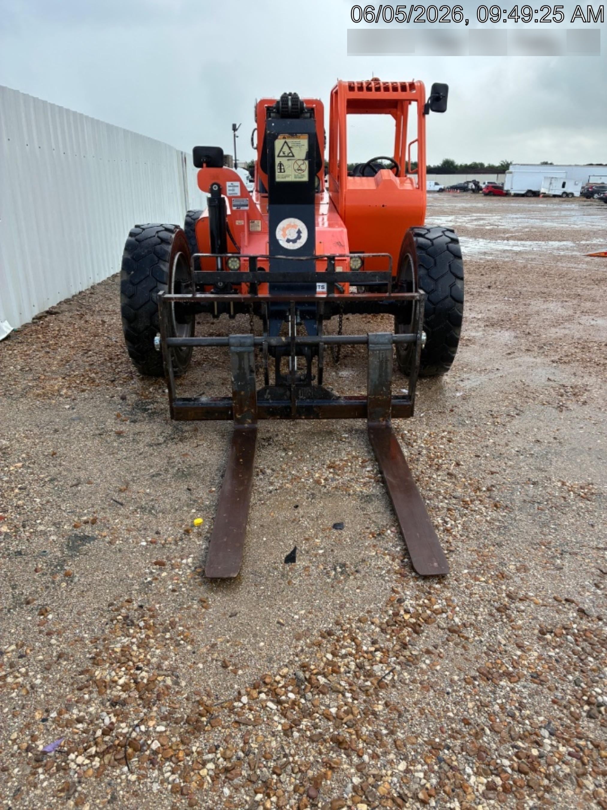 2021 JLG 6036