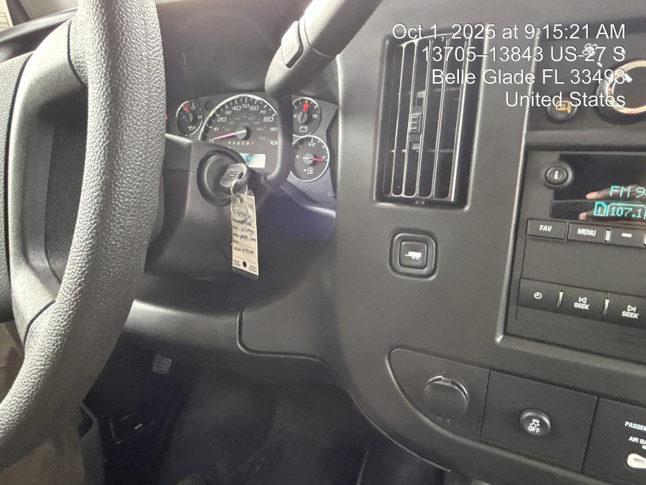 2025 CHEVROLET Express Van - Rental