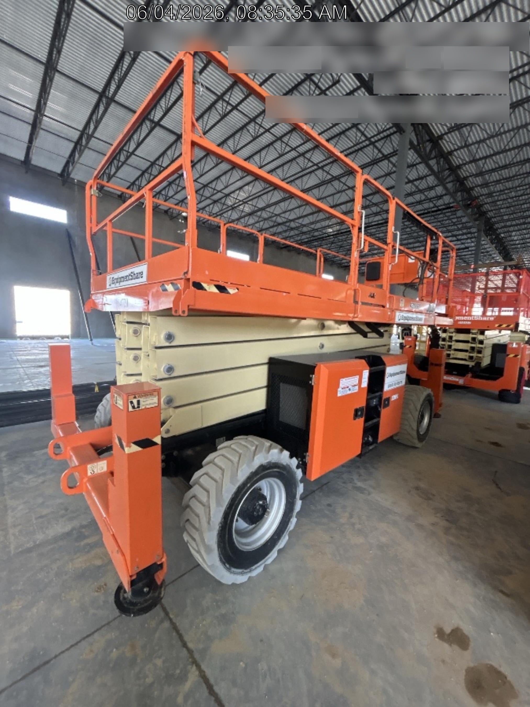 2020 JLG 430LRT