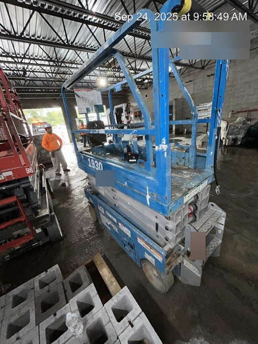 2019 Genie GS-1930 Fixed Rails with Chain Entry