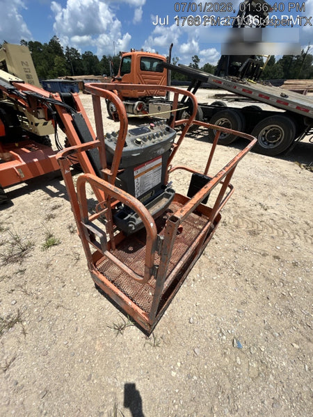 2022 JLG 340AJ